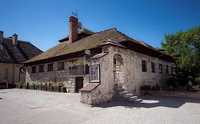Dawna Synagoga Beitenu